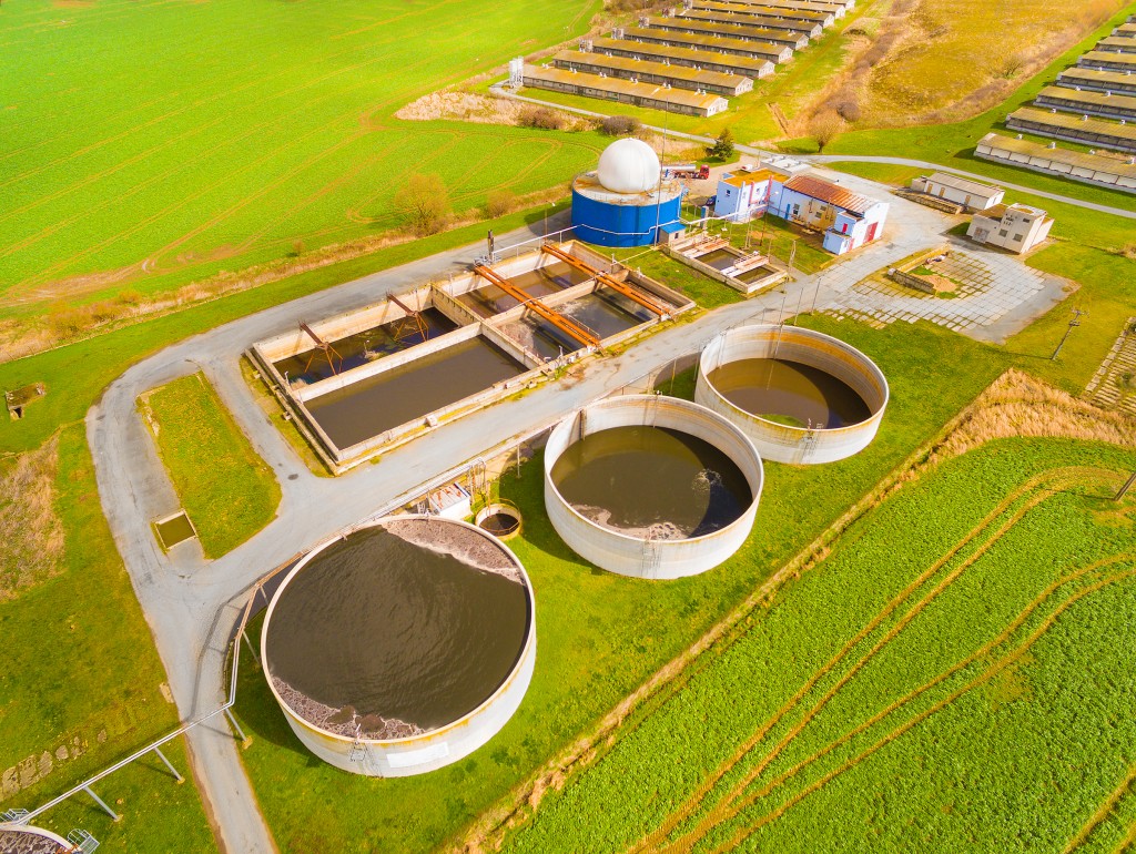 biogas plant project Welcome to algaebiogas algal treatment of biogas digestate with significant economic and environmental benefits for biogas plants operators algal treatment of biogas digestate is an innovative approach for biogas plants in search of improved quality of digestate liquid fraction, energetic substrates (feedstock), recycling co 2 emissions. biogas plant project Welcome to algaebiogas algal treatment of biogas digestate with significant economic and environmental benefits for biogas plants operators algal treatment of biogas digestate is an innovative approach for biogas plants in search of improved quality of digestate liquid fraction, energetic substrates (feedstock), recycling co 2 emissions.