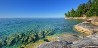 2024 Poll: Public Prioritizes Great Lakes Protection Amid Water Quality Concerns